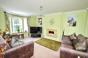 living room pic 2- click for photo gallery